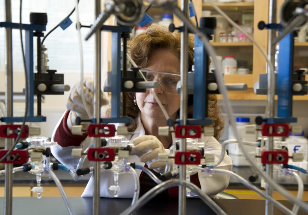 woman in science lab